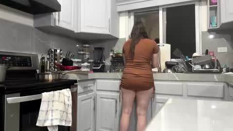 wifynhubby online show from April 9, 4:16 am