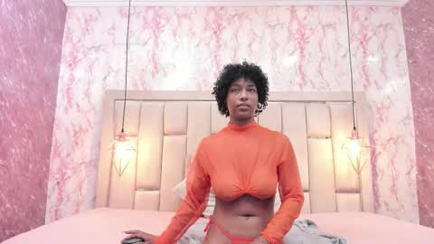 wild_firee_ online show from November 20, 8:17 pm