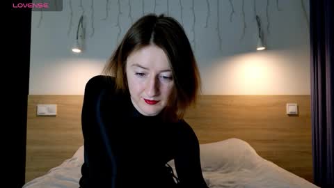 wild_peony online show from October 15, 8:53 pm