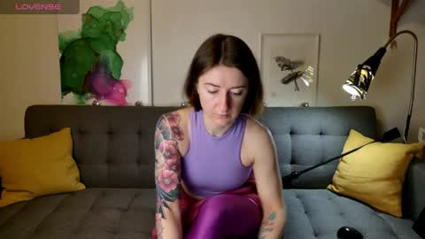 wild_peony online show from April 12, 5:06 pm