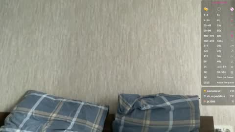 Mia online show from September 20, 10:18 am