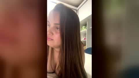 New Couple online show from February 17, 1:26 am