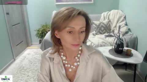 Helen online show from March 14, 10:08 am