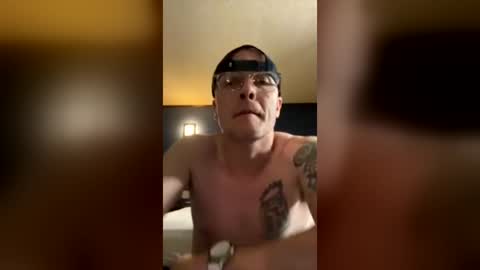 Wildestdick69 online show from June 29, 12:05 pm