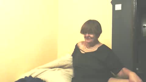 WildRedCat online show from September 13, 11:18 pm