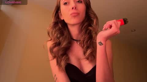 wildsable_ online show from January 28, 9:08 am