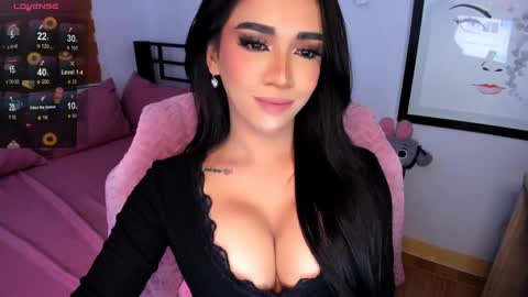 free to ask  online show from December 5, 7:11 pm