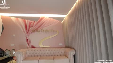 Lili online show from September 17, 8:23 pm