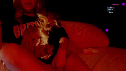 Willa Mae  online show from July 22, 4:58 am