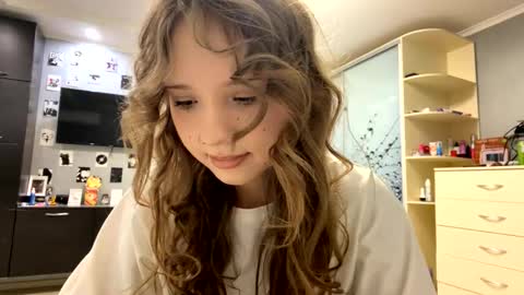 Olivia online show from February 26, 3:59 pm