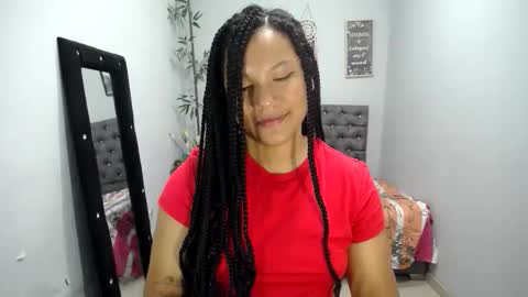 WIllow  online show from May 15, 12:13 pm