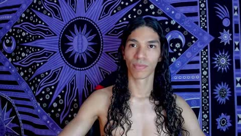 Snapshot of willy_veins chatting on February 4, 10:13 pm willy_veins online show from February 4, 10:13 pm