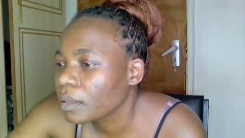 willyoubemine1 online show from February 24, 3:33 am