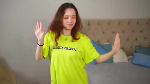 Snapshot of wilmavitanza chatting on September 10, 4:46 am for u Alise online show from September 10, 4:46 am