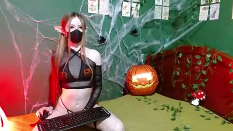 Winter online show from October 11, 3:44 am