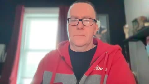 wintyr online show from February 1, 7:13 pm