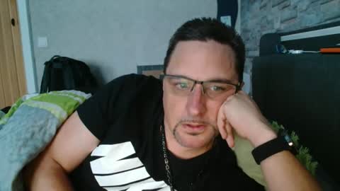 Dirty online show from September 28, 2:37 pm