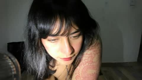 witch_3333 online show from July 14, 6:46 pm