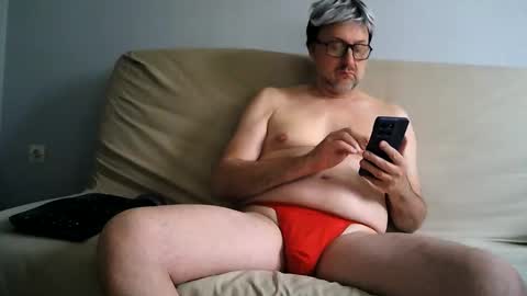 wizz_me online show from June 8, 5:47 pm