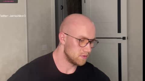 Wlademar online show from October 21, 2:21 pm