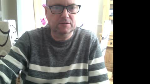 wobble444 online show from February 6, 10:25 am