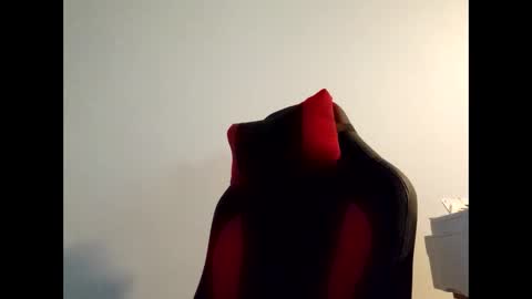 Woodpipe69 online show from December 3, 3:28 pm