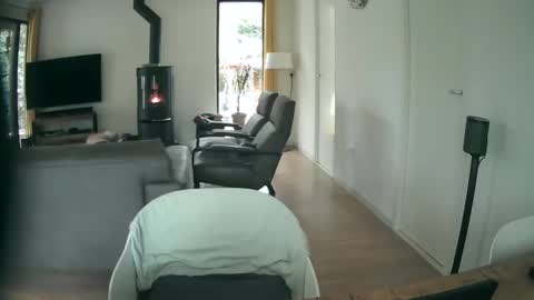 Snapshot of woodwurm chatting on October 13, 1:46 pm woodwurm and Snoeske online show from October 13, 1:46 pm