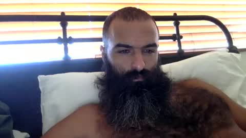 woof_wolf37 online show from October 20, 4:34 pm