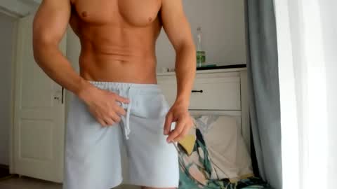 Wolfie online show from June 4, 8:31 am