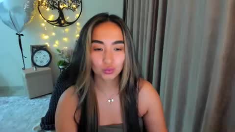 dudetta Kim online show from June 26, 5:07 pm