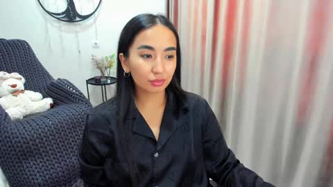 dudetta Kim online show from February 3, 10:52 am