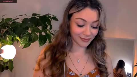 worldsbaby online show from November 12, 12:24 am