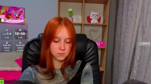 wow_emma_ online show from March 24, 2:12 pm