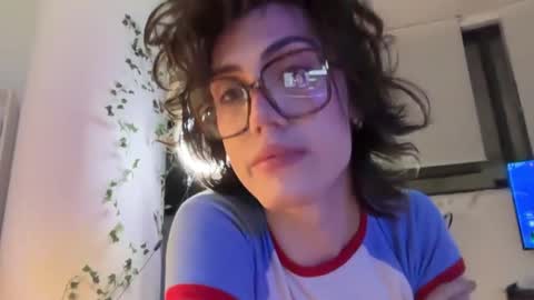 Glen online show from March 30, 9:26 pm