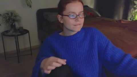 Rebecy online show from October 27, 1:55 pm