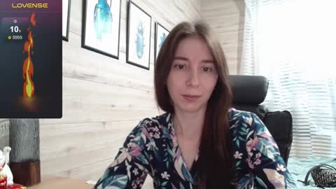 Anna  online show from September 26, 7:05 am