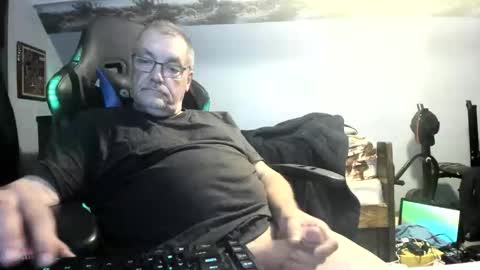 wowsers2022 online show from October 25, 8:13 am