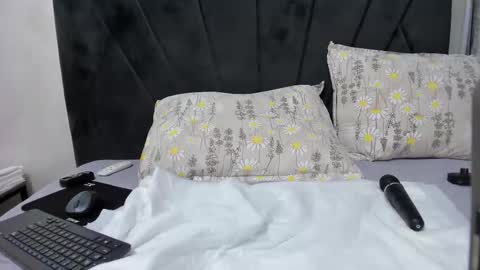              online show from November 11, 3:42 am