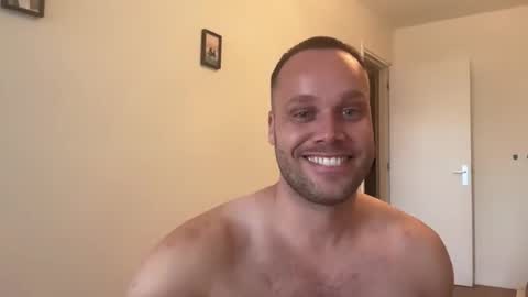 joejoe online show from November 10, 1:36 pm