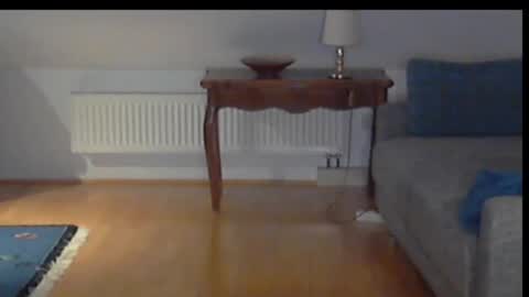 Wuki online show from September 25, 9:00 pm