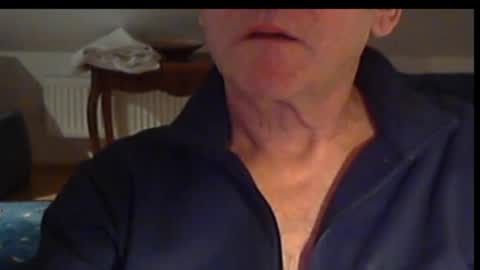 Wuki online show from February 7, 7:49 pm