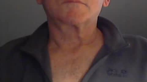 Wuki online show from December 11, 2:44 pm