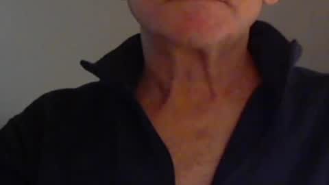 Wuki online show from December 29, 8:37 pm