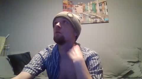 wulffi95 online show from April 2, 2:19 am