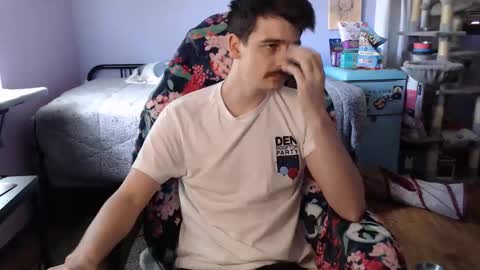 Wyatt online show from September 21, 7:29 pm