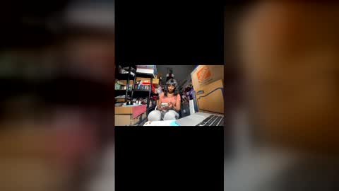 Wynter Heat online show from May 25, 2:39 am