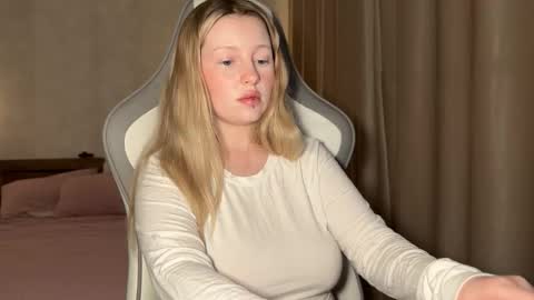 eva online show from October 24, 4:52 pm