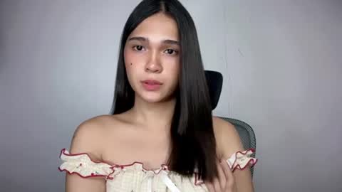 xairah_doux online show from July 14, 2:05 am