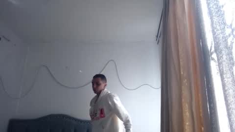 Snapshot of xalejo_max chatting on September 22, 1:26 pm xalejo_max online show from September 22, 1:26 pm