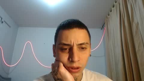 Snapshot of xalejo_max chatting on September 28, 12:52 am xalejo_max online show from September 28, 12:52 am